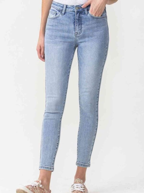 High-Rise Cropped Skinny Jeans for Coastal Getaways - alternate view