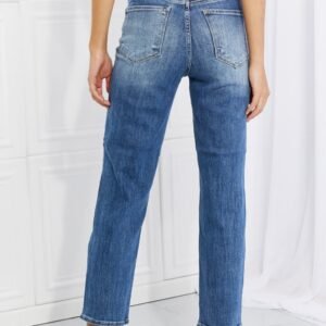 Relaxed High Rise Jeans with Distressed Knees – Coastal Chic - image 4