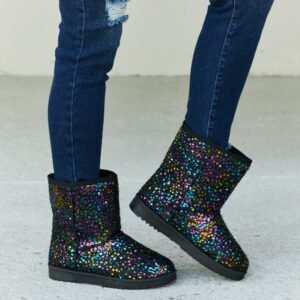 Women's Sequin Snow Boots for Après-Ski Style - image 3