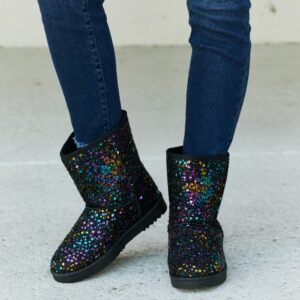 Women's Sequin Snow Boots for Après-Ski Style - image 4
